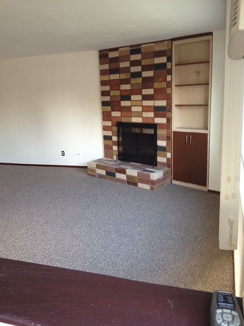 1st image of 2544 Hayes Dr