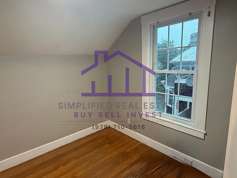 102 Central St #5 — Photo 4