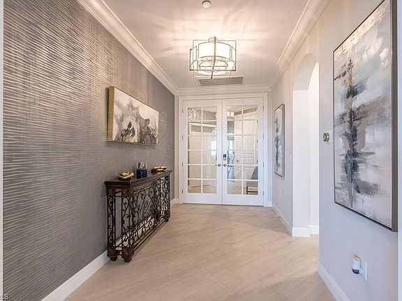 3rd image of 16379 Viansa WAY #301