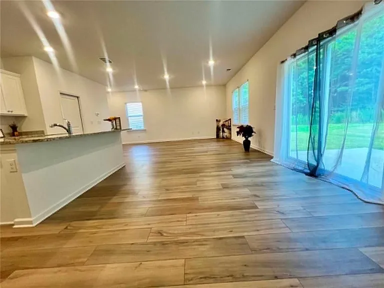 683 Evergreen Rd — Photo 22
