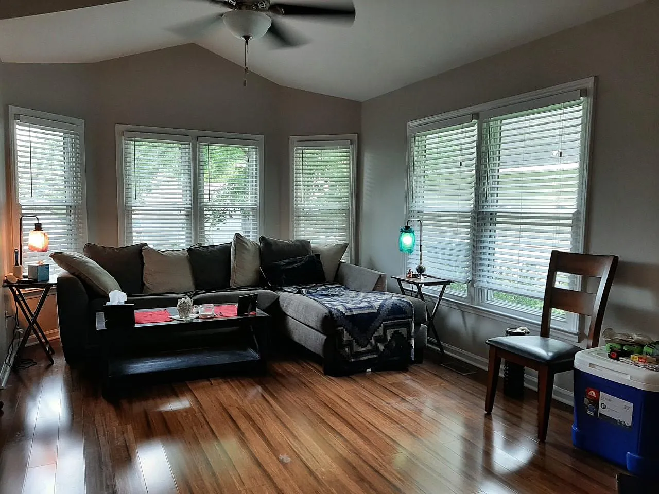 3 bed, 1278 sqft, $1,985 — Photo 3