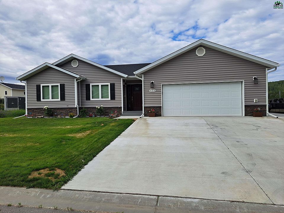 1st image of 450 Jeanne Dr