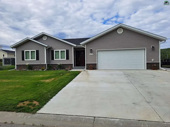 450 Jeanne Dr, Fairbanks, AK 99701