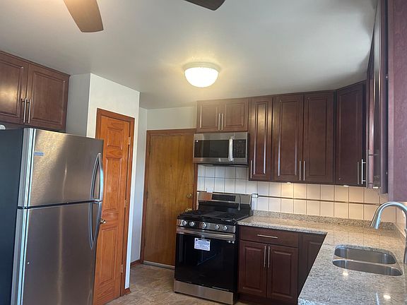 4th image of 12546 S Ashland Ave APT 2