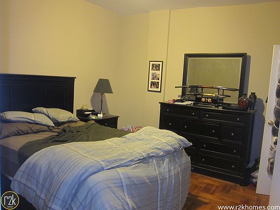 4th image of 2828 29th St #A8