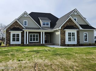 112 Eagle Point Ln, Clinton, NC 28328