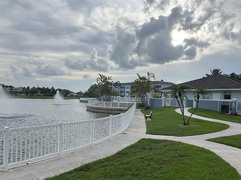 8600 SW 212th St #108 — Photo 15