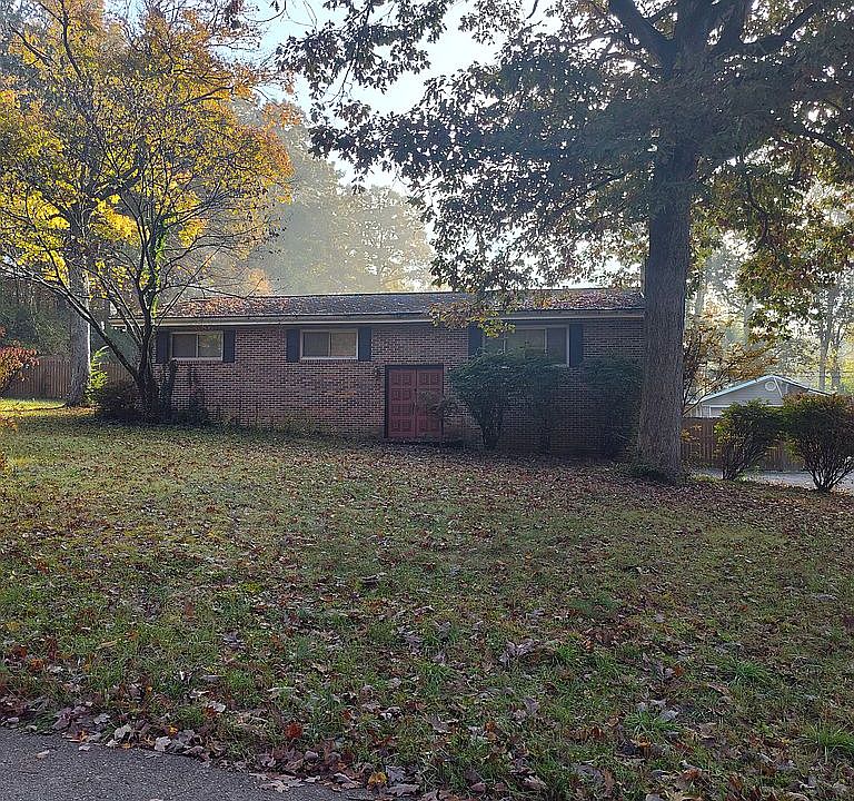 1st image of 1528 Hull Ln