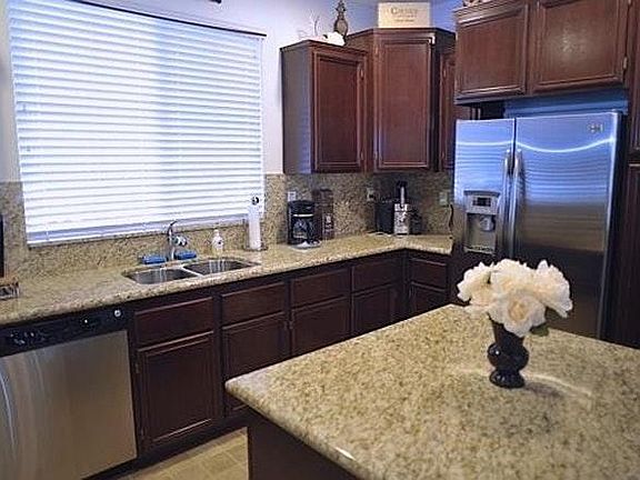 3rd image of 31812 Green Oak Way