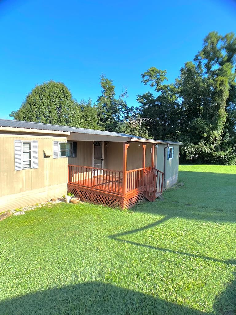 712 W 3rd St, Livingston, TN 38570 Zillow