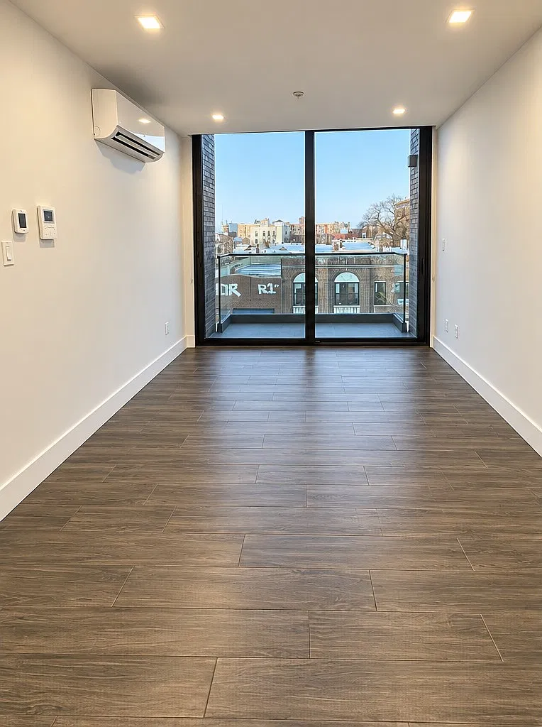 22-22 Steinway Street — Photo 3