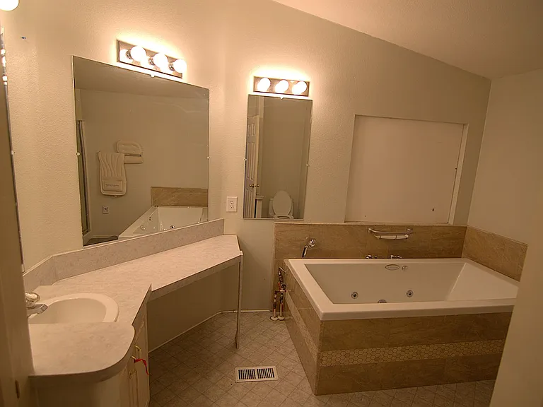 35850 Via Famero Dr — Photo 12