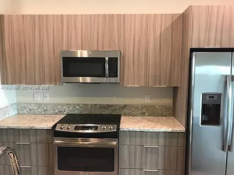 7805 NW 104th Ave #31 — Photo 8