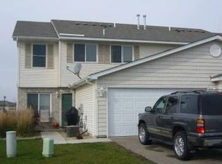 917 Serenity Cir, Nya, MN 55397