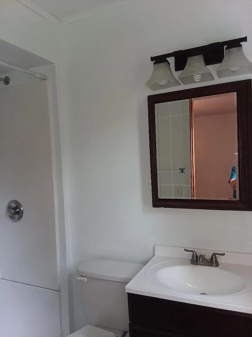 3 bed, 2380 sqft, $1,500 — Photo 3