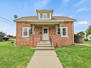 39 Ray St, Ludlow, MA 01056