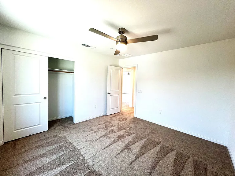 4208 E Flutter Prado — Photo 30