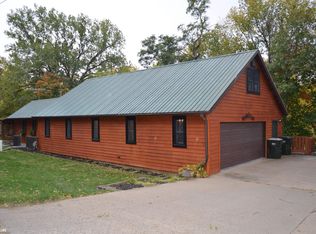 309 Keomah Vlg, Oskaloosa, IA 52577