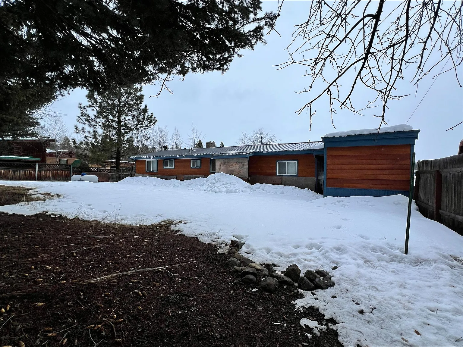 3 bed, 1384 sqft, $2,300 — Photo 3