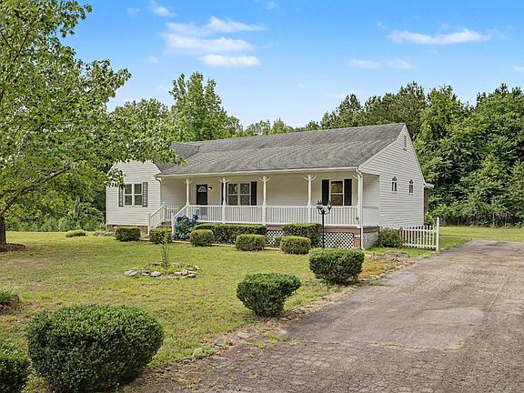 3rd image of 632 Namozine Rd