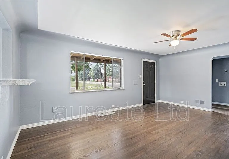 2880 N Harrison St — Photo 6