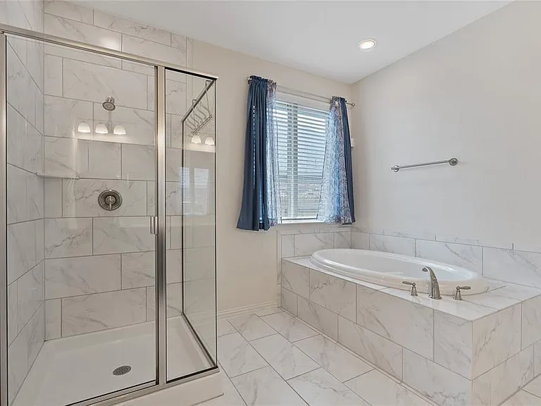 2905 Consuelo Way — Photo 20