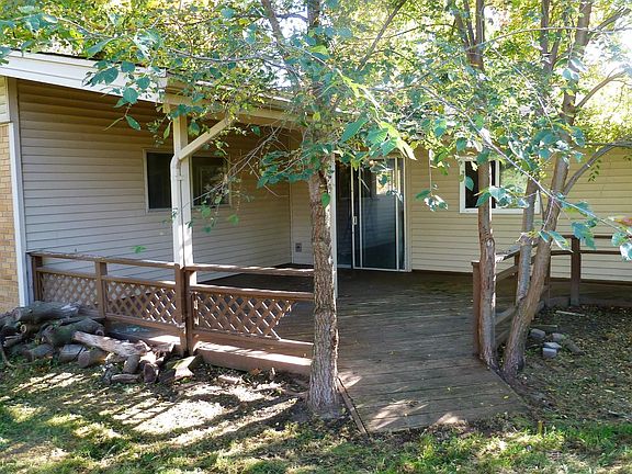 3rd image of 8543 Robinwood Cir