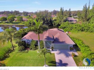 1720 SW 2nd St, Cape Coral, FL 33991