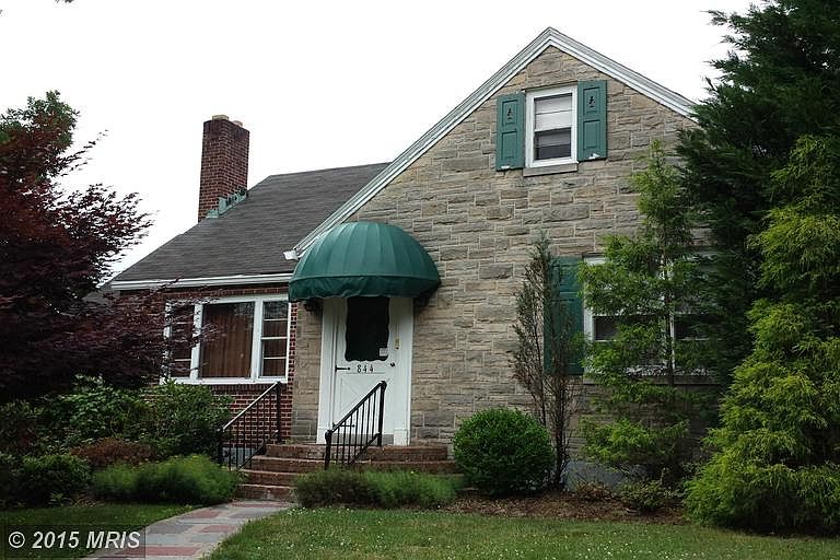 1st image of 844 Camden Ave