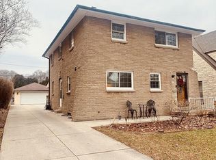 2923 S 45th St, Milwaukee, WI 53219