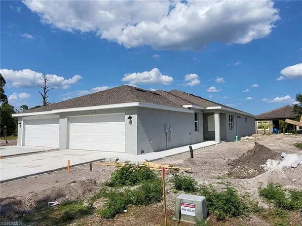 9088 Leatherwood LOOP, LEHIGH ACRES, FL 33936
