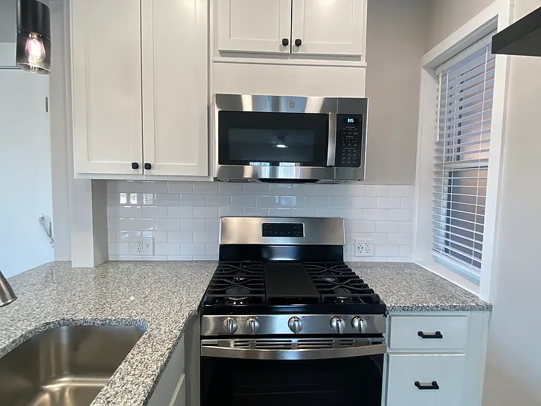 1670 Woodward Ave #AVENUE5 — Photo 12