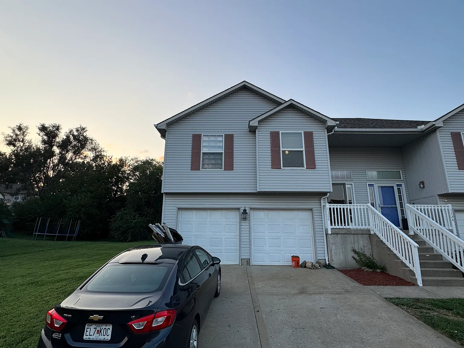 3 bed, 1009 sqft, $1,600 — Photo 1