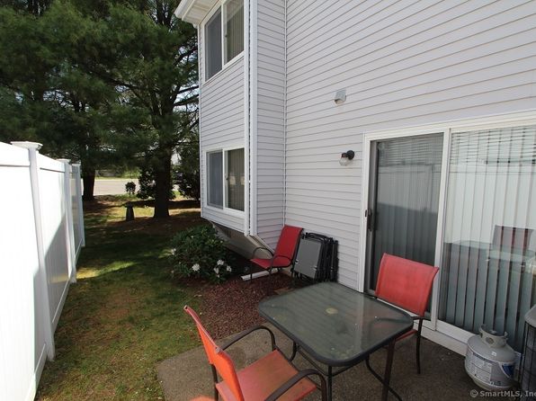 705 Lake Ave UNIT 43, Bristol, CT 06010