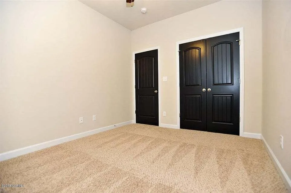 374 Frisco Way - 1 — Photo 4