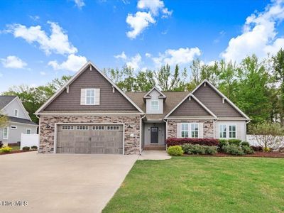 102 Apple Tree Lane, Pikeville, NC, 27863