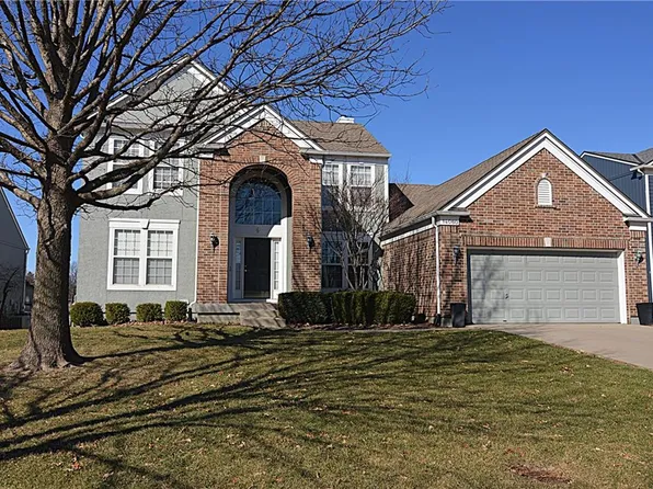 14060 S Alcan St, Olathe, KS 66062