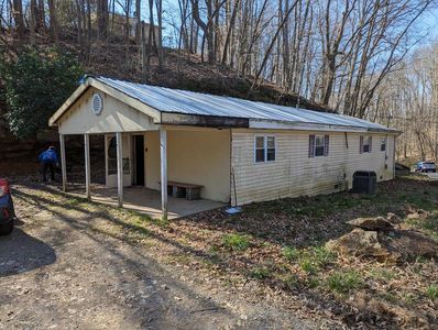 307 Scarbro Rd, Oak Hill, WV, 25901
