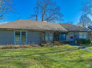 1724 Ford Ave N, Glencoe, MN 55336