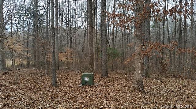 1st image of 515 Chatham Ln