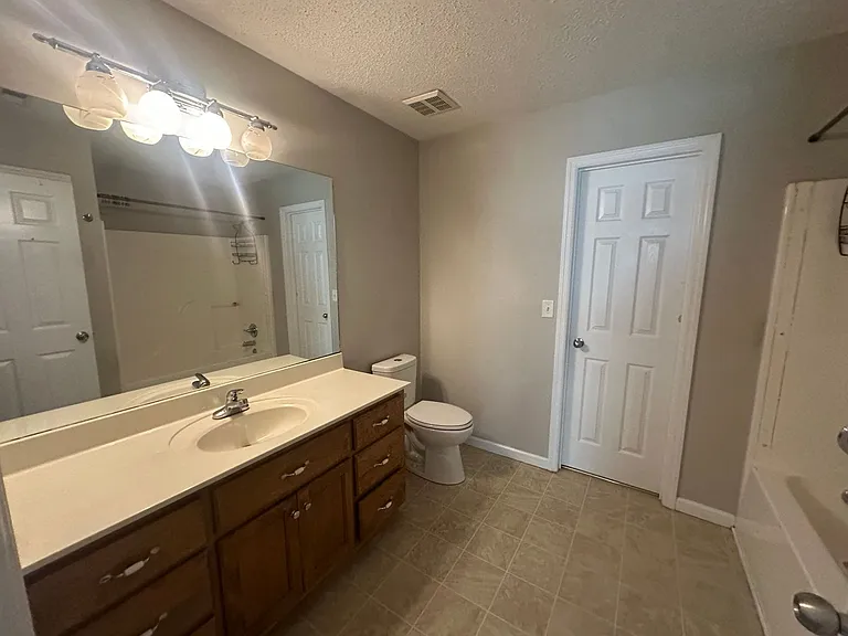 306 Bernard Couch Dr — Photo 18