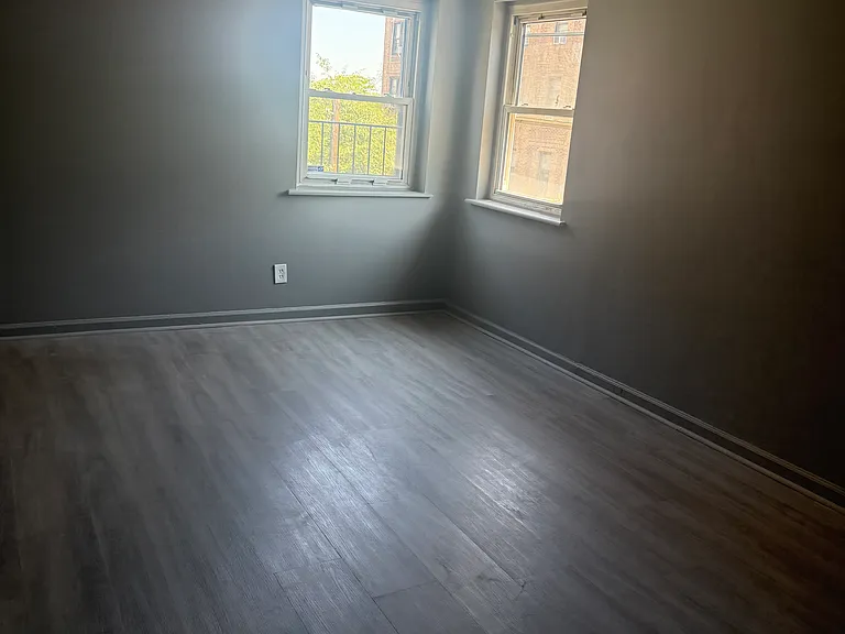 1702 Parkview Ave #2 — Photo 5