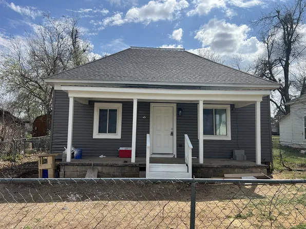 525 W Washington Ave, Chickasha, OK 73018
