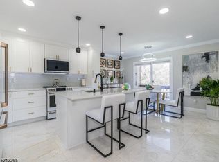 55 Woodland Dr, Woodland Park, NJ 07424