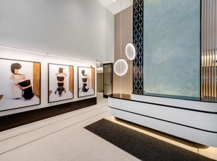 Millie On Michigan, Chicago, IL 60601