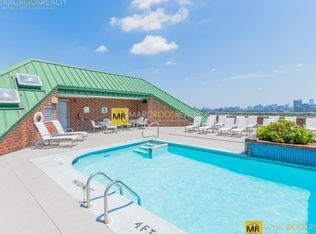 15 N Beacon St APT 802, Allston, MA 02134