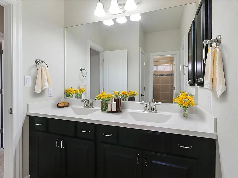 3009 Silvergrass Cv — Photo 28