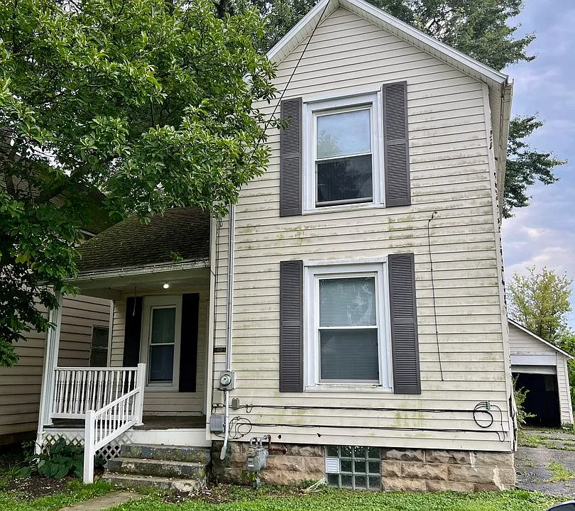 431 McPherson St