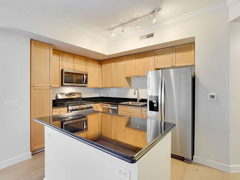 1441 Rhode Island Ave NW #301 — Photo 8