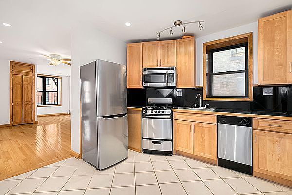 1st image of 56 Macdougal St #6